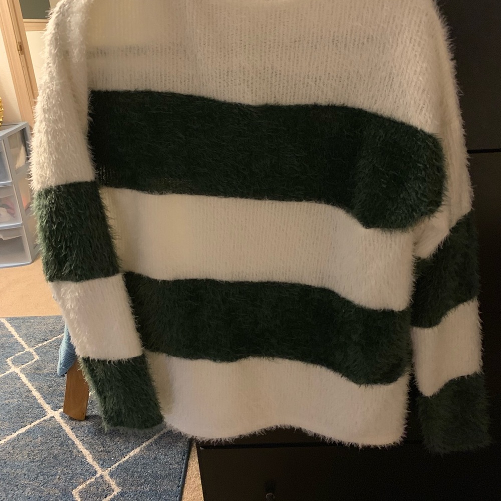 Hailey & Co sweater